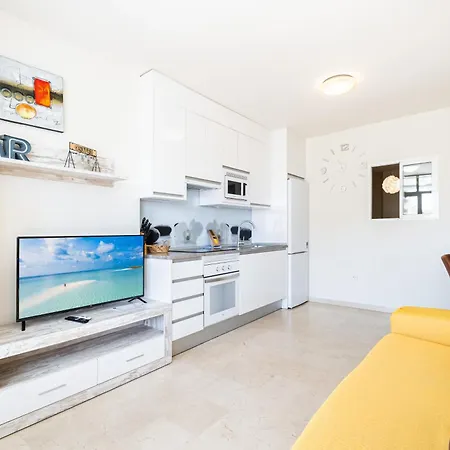 Gemelos 23 - 10b Levante Benidorm